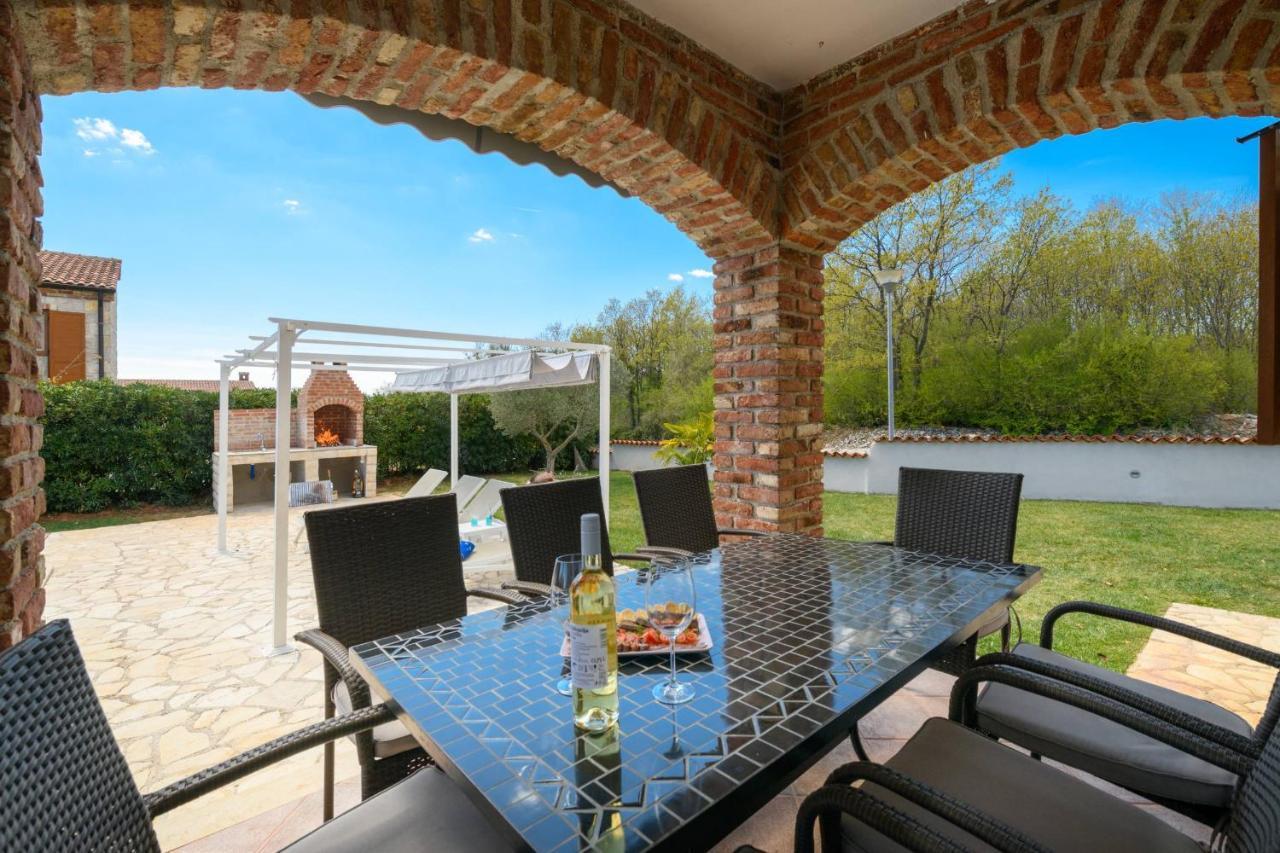 Paradis Villa Stone Queen With Heated Pool Butkovići Kültér fotó