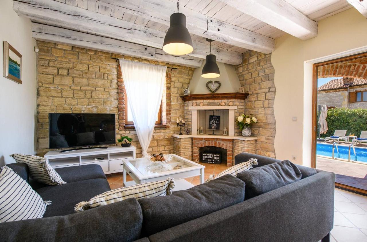 Paradis Villa Stone Queen With Heated Pool Butkovići Kültér fotó