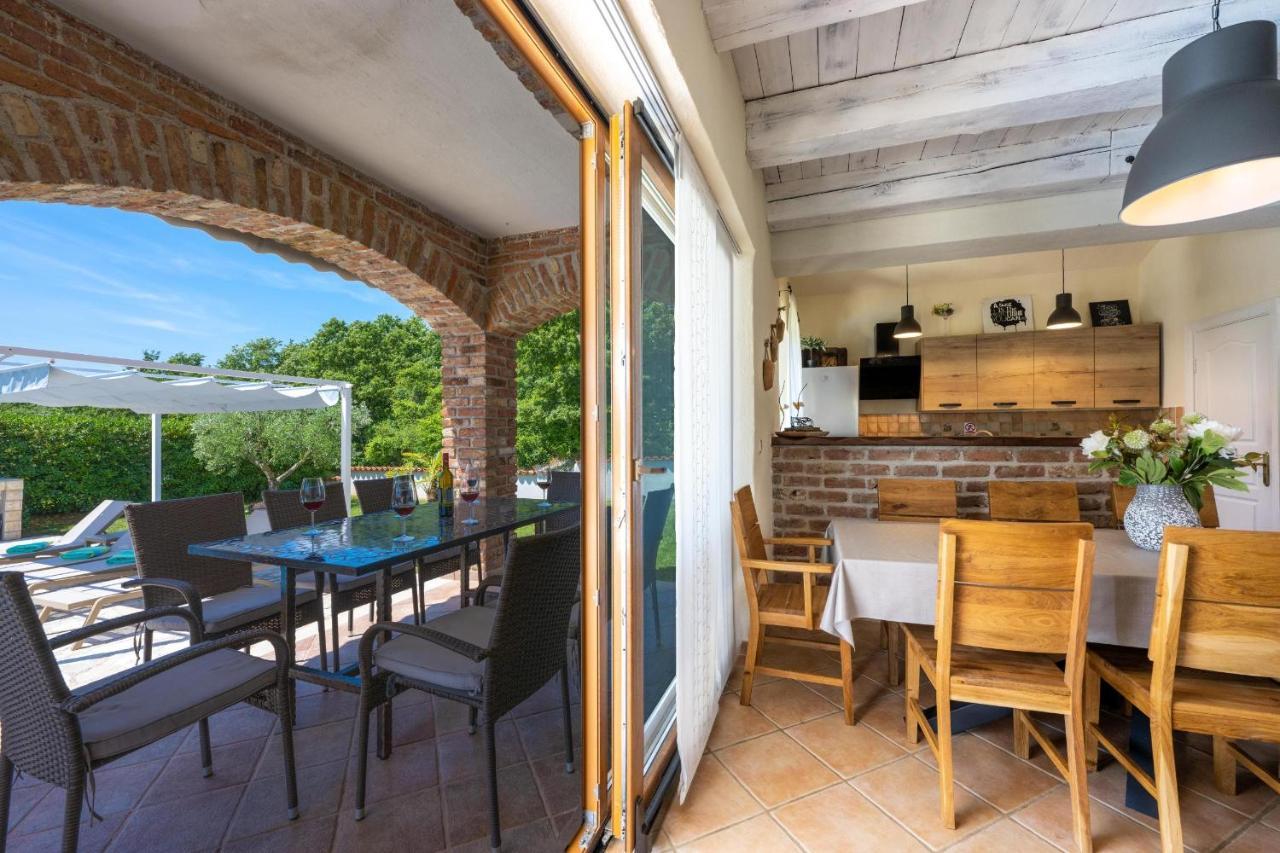 Paradis Villa Stone Queen With Heated Pool Butkovići Kültér fotó