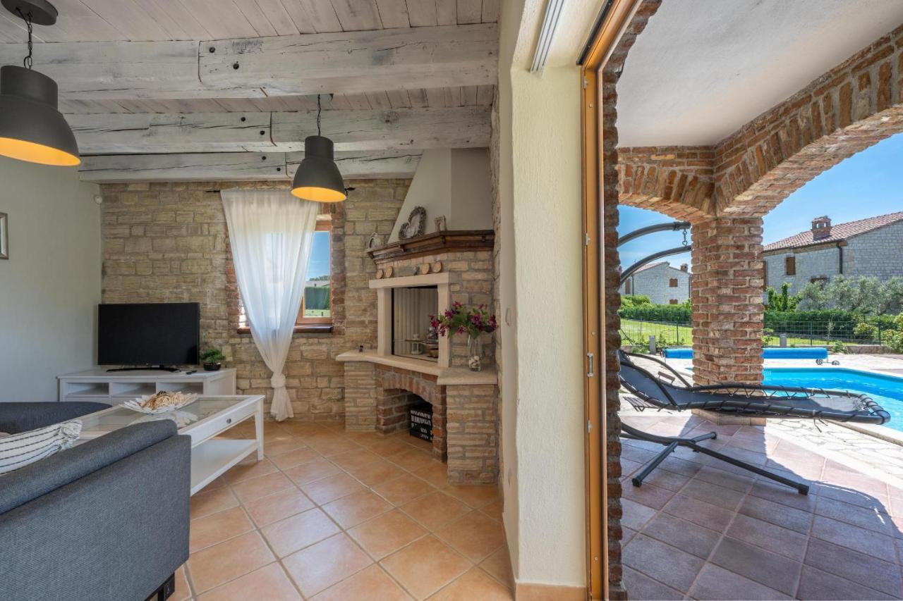 Paradis Villa Stone Queen With Heated Pool Butkovići Kültér fotó